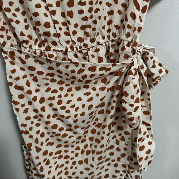 Shein Animal Cheetah Print Short Faux Wrap Dress Womens Small Brown White - Picture 6 of 7